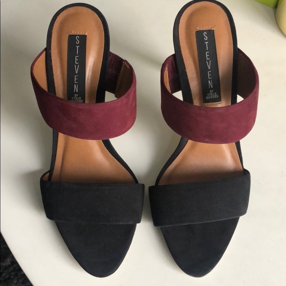 High heel sandals